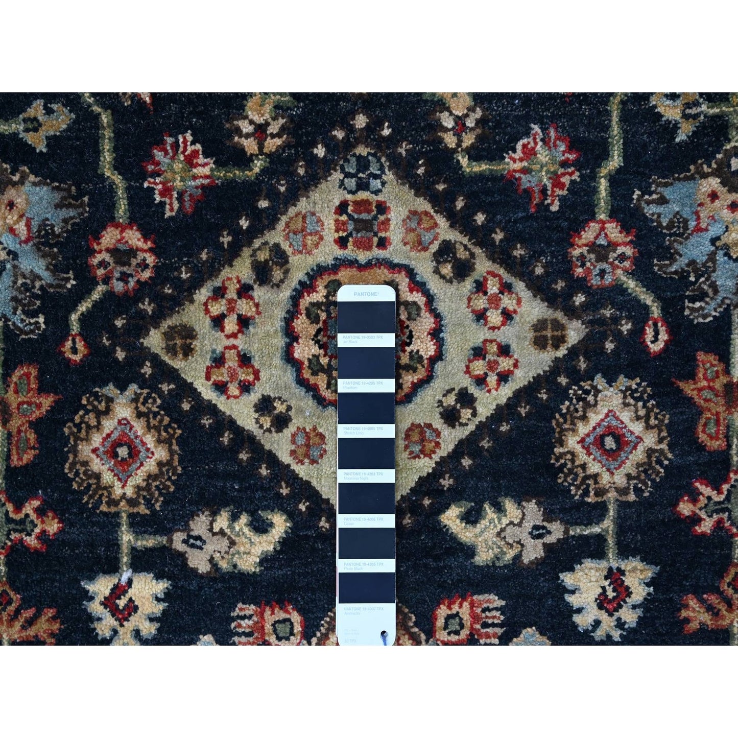 10'X10' Power Black Hand Knotted Karjihooz Design Pure Wool Round Rug