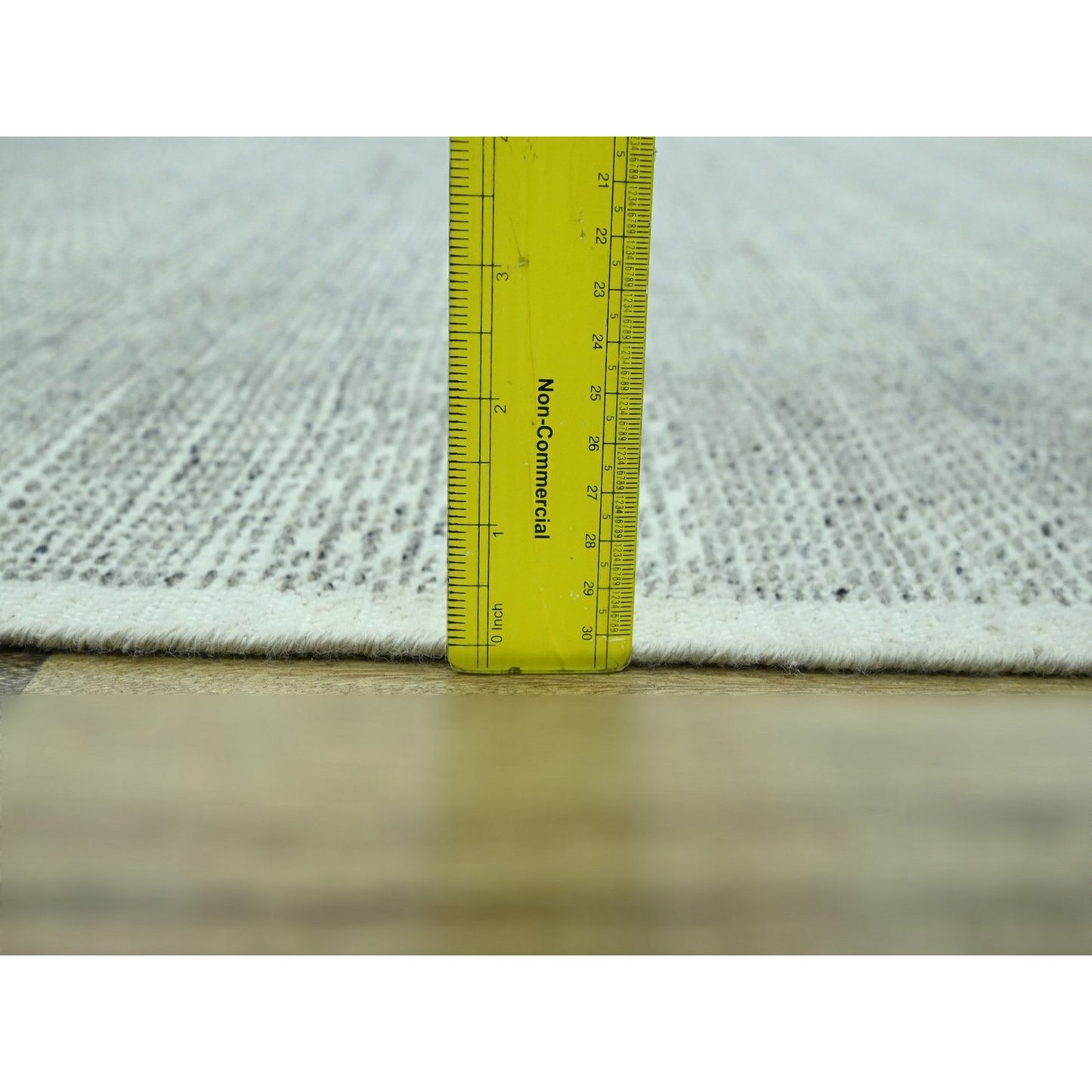 10'2"X10'2" Gray Hand Knotted Rug Distressed & Oxidized Grass Design Wool