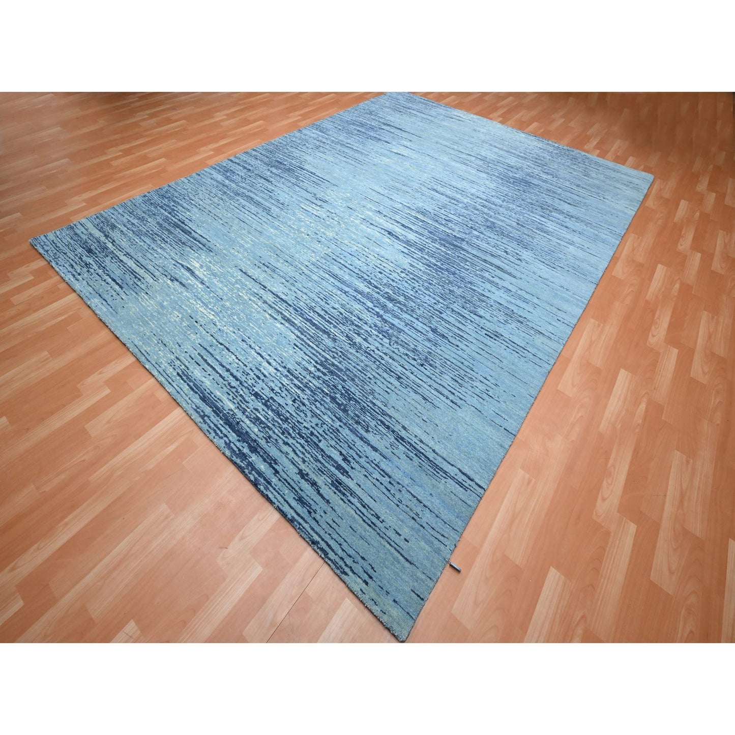 9'X12'3" Cerulean Blue Pure Wool Horizontal Ombre Design Hand Knotted Rug