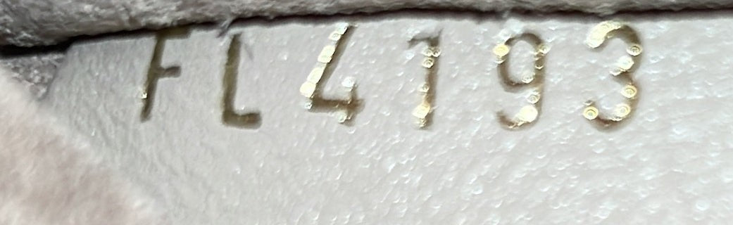 Louis Vuitton W Tote Veau Cachemire Calfskin Pm
