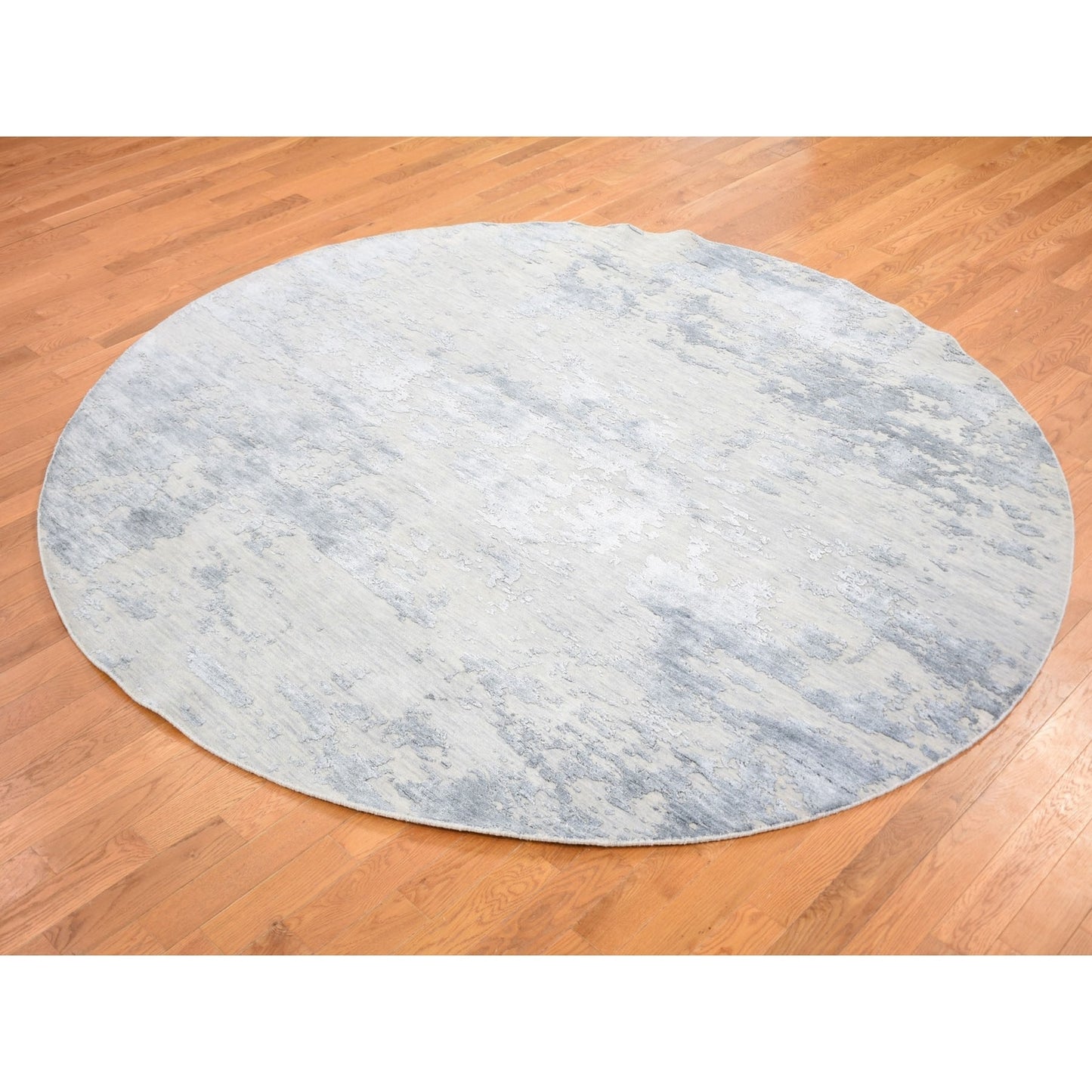 7'10"X7'10" Round Abstract Wool & Silk Denser Weave Hand Knotted Rug