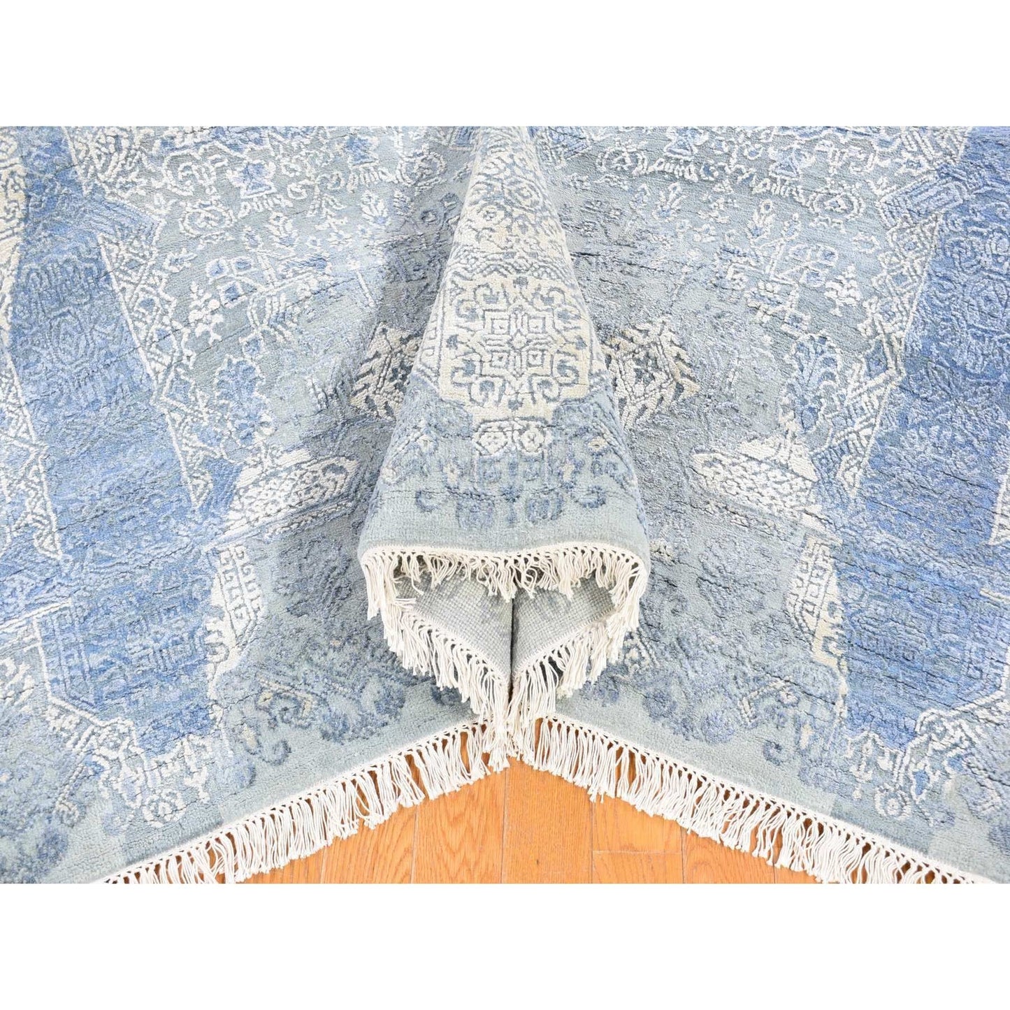 9'X12'2" Wool And Pure Silk Hand Knotted Blue Jewellery Design Rug