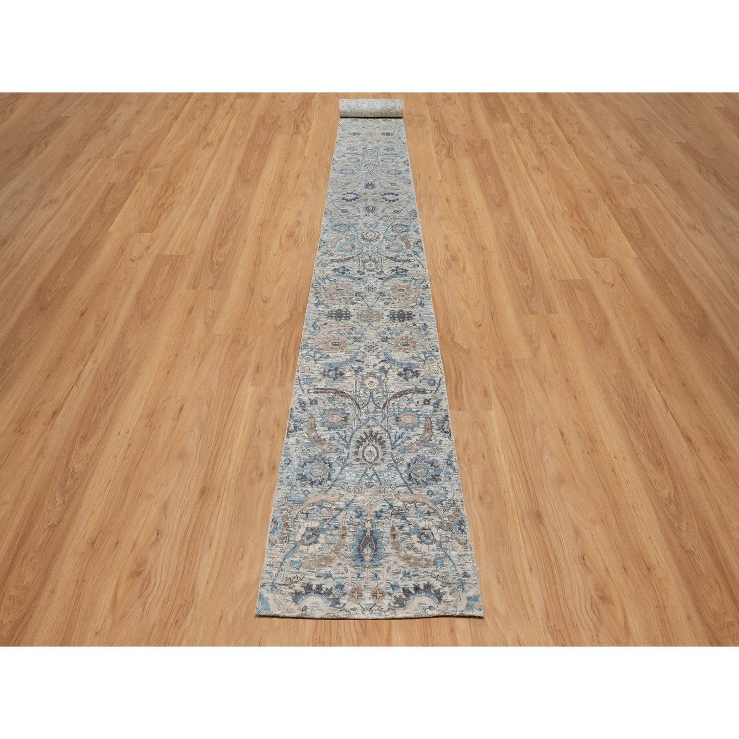 2'6"X27'9" White Leaf Design Silk & Textured Wool Hand Knotted Runner Rug