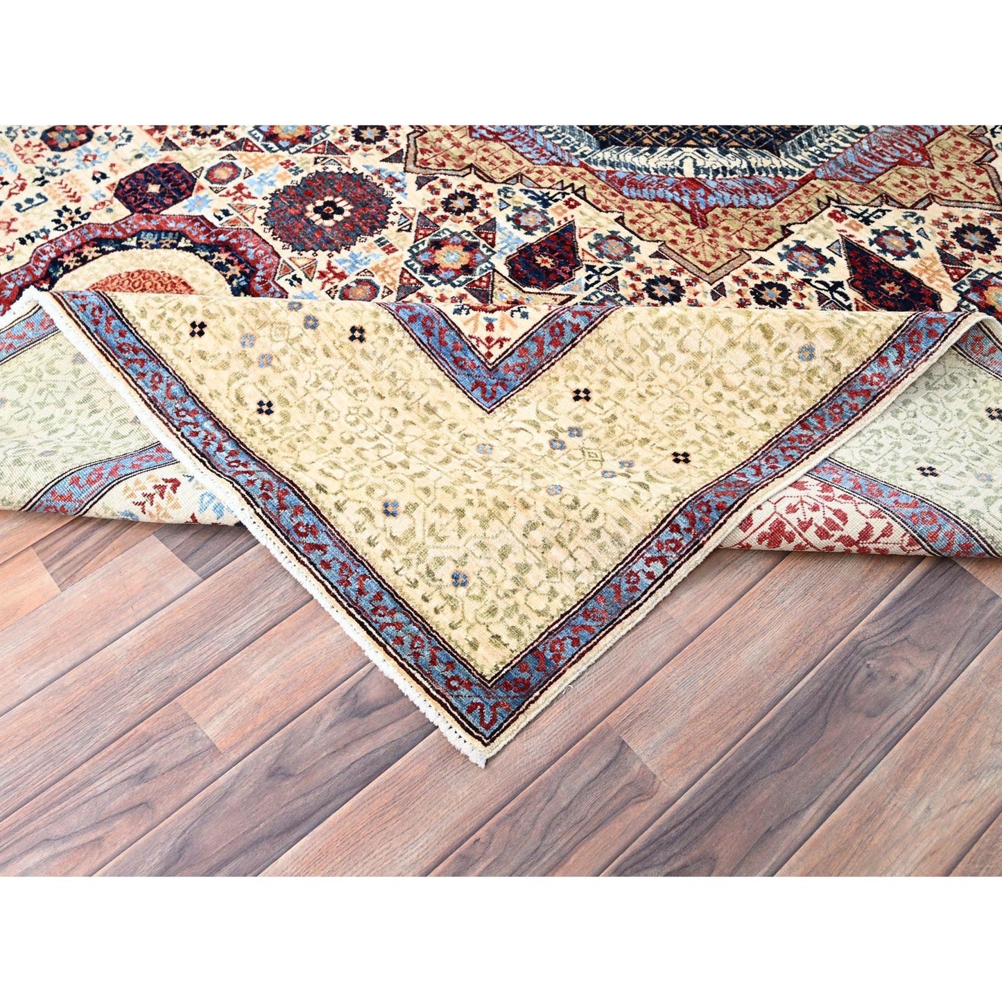 7'9"X10' Ivory Pure Wool Hand Knotted Mamluk Design 200 Kpsi Rug