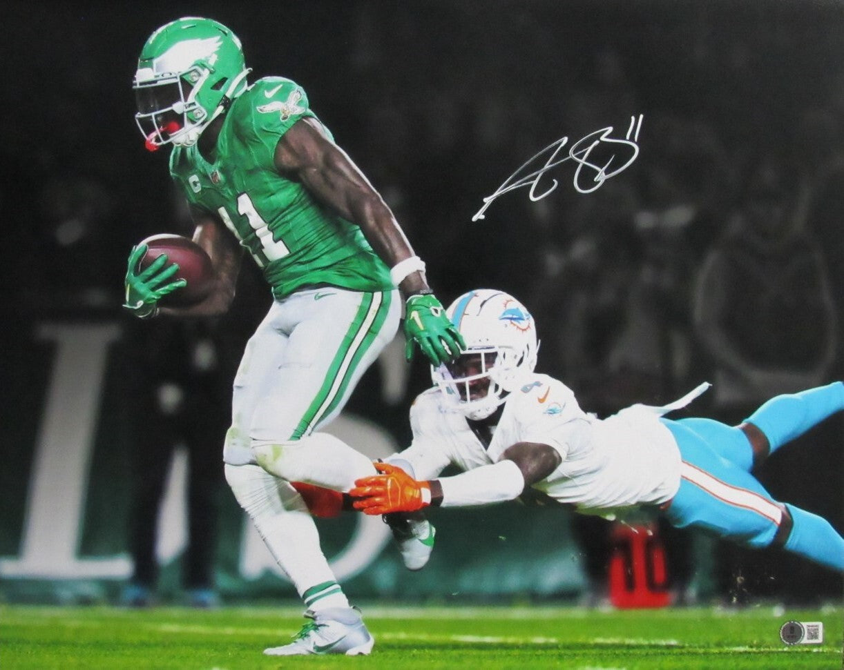 A.J. Brown Signed/Autographed 16X20 Photo