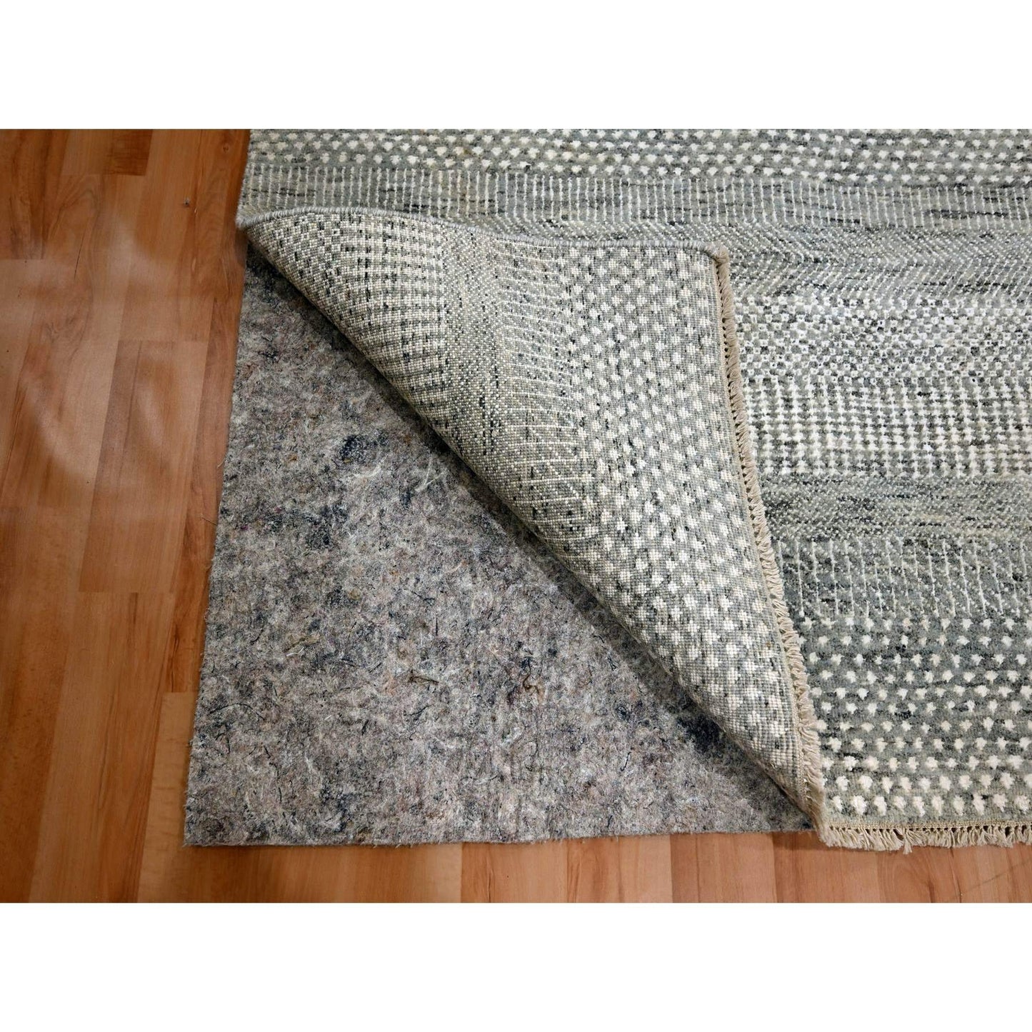 8'9"X12'3" Gray Grass Design Hand Knotted Wool And Silk Tone On Tone Rug