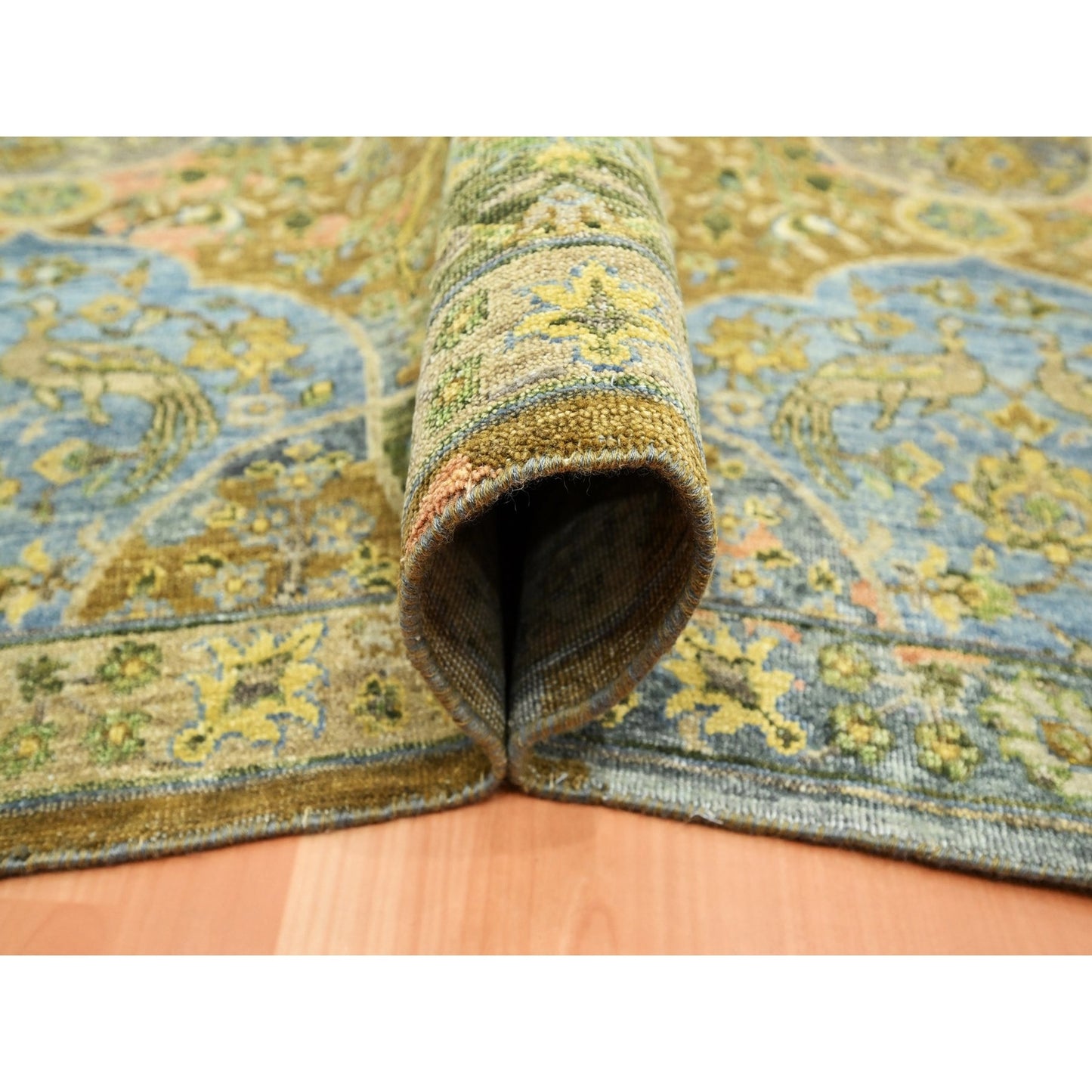 10'X14'3" Moss Green Repetitive Emblem Design Pure Wool Hand Knotted Rug