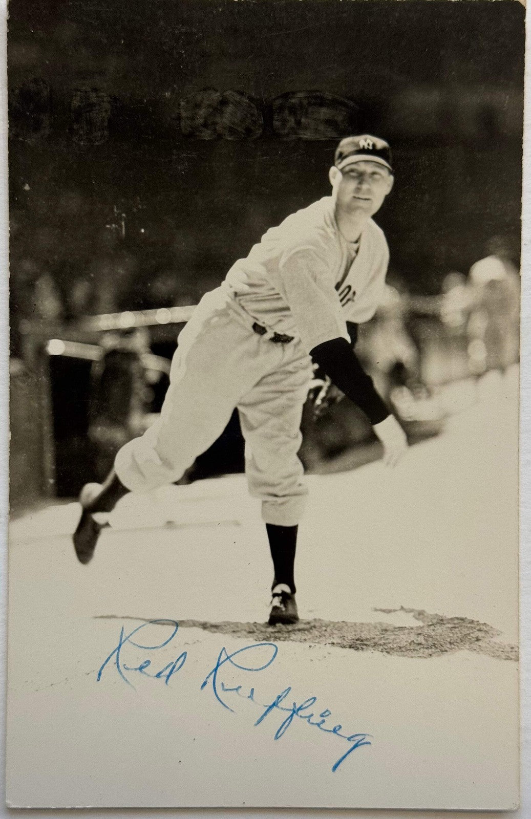 Red Ruffing Autographed Yankees Vintage Photo Postcard (Jsa)