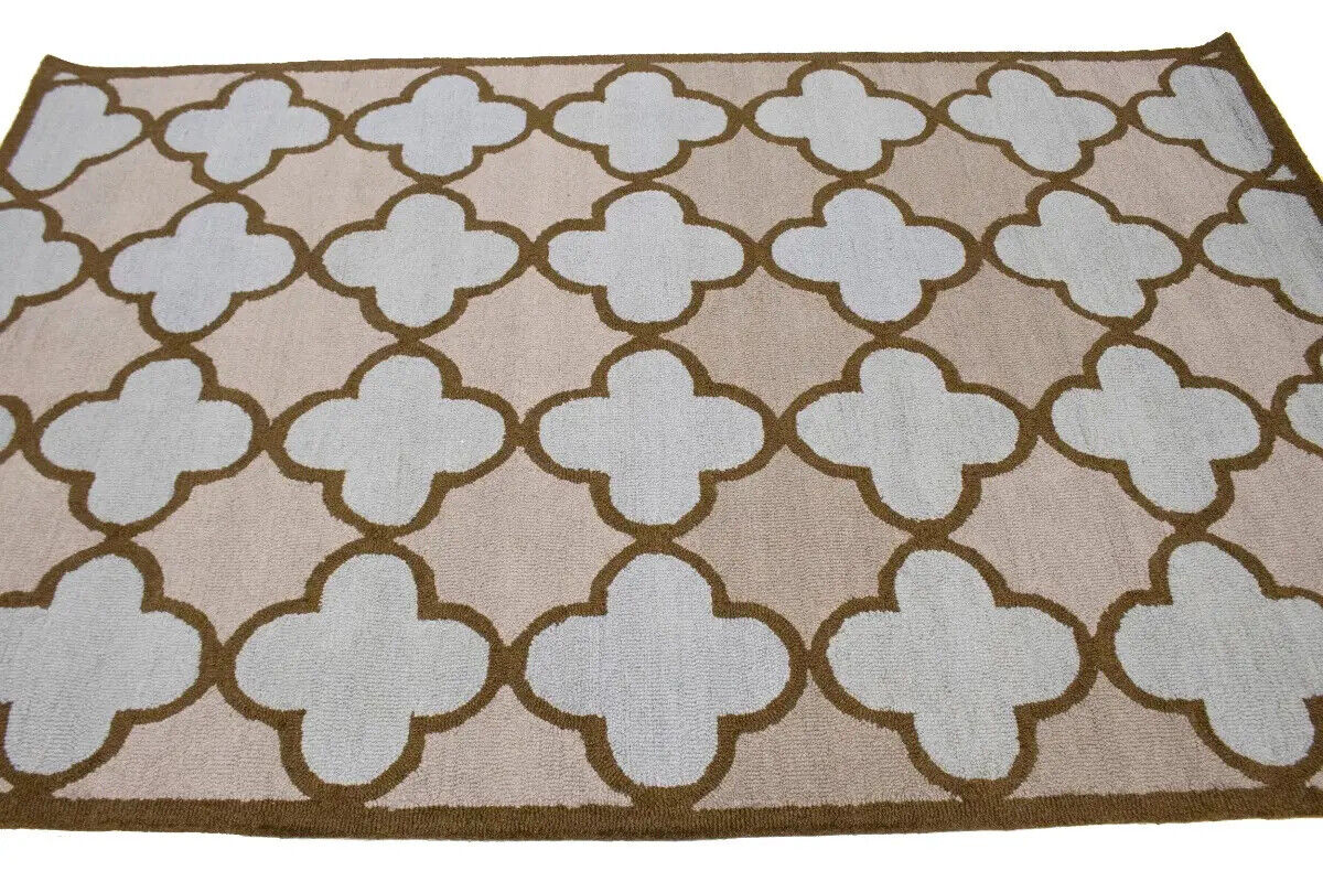 Multicolored Trellis Design 5X8 Hand-Tufted