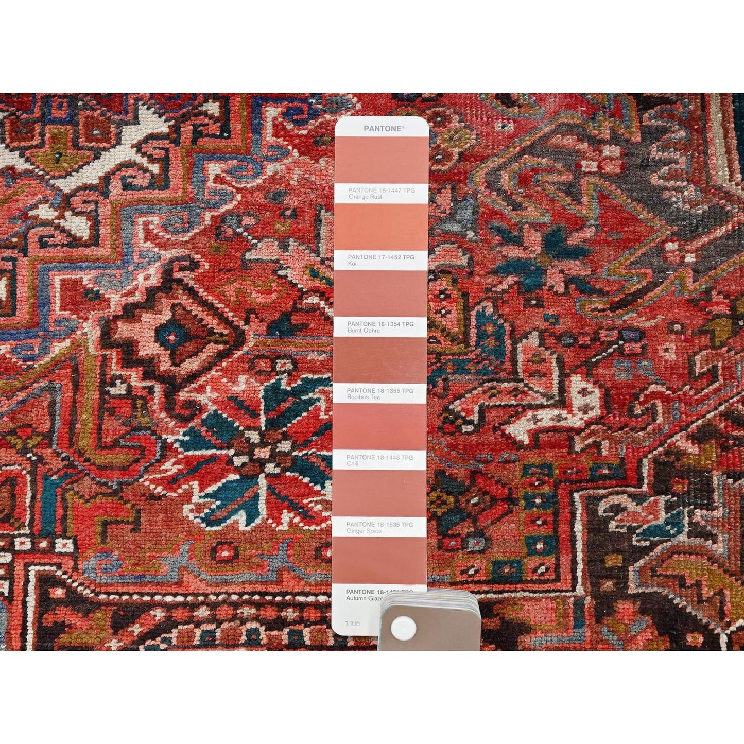 10'X12'5" Chili Red Pure Wool Hand Knotted Vintage Zoroastrian Heris Rug