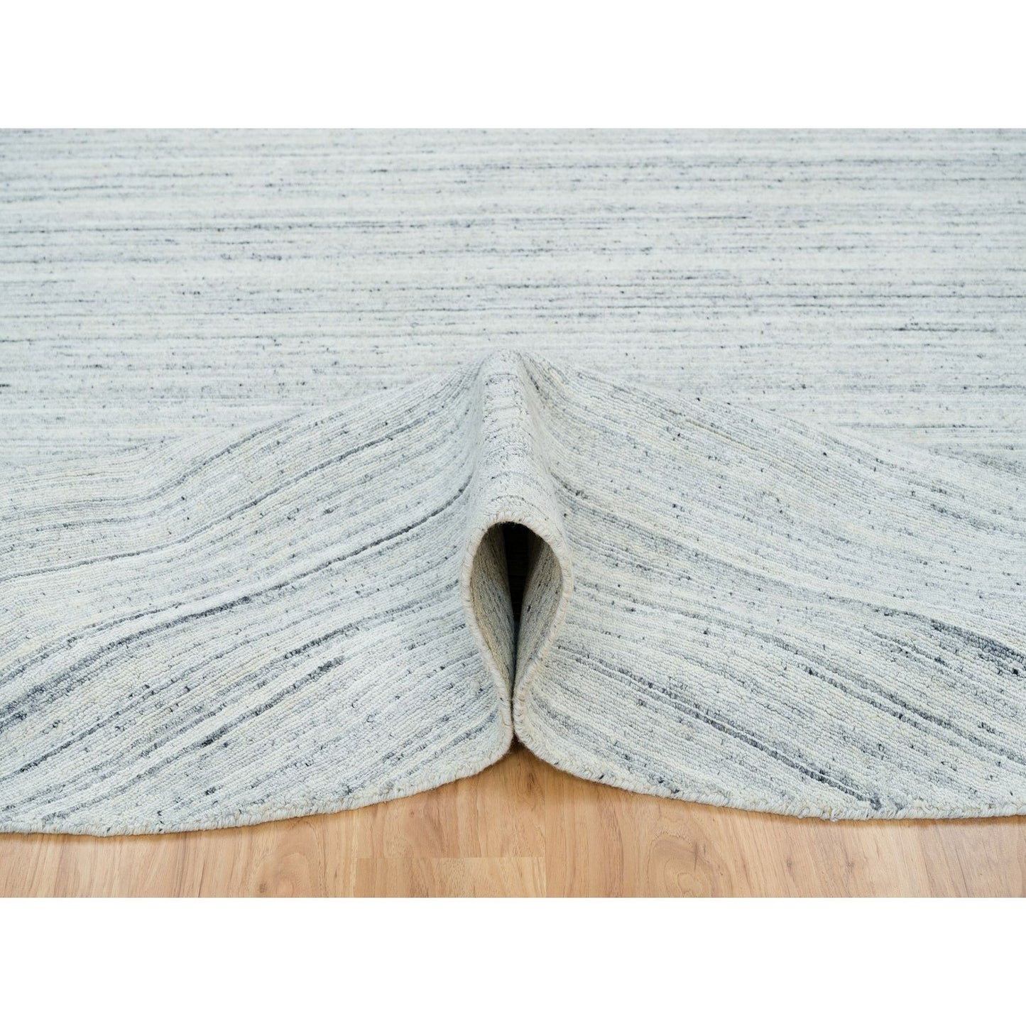 10'X10' Ivory Hand Loomed Plain Modern Striae Design Wool Round Rug