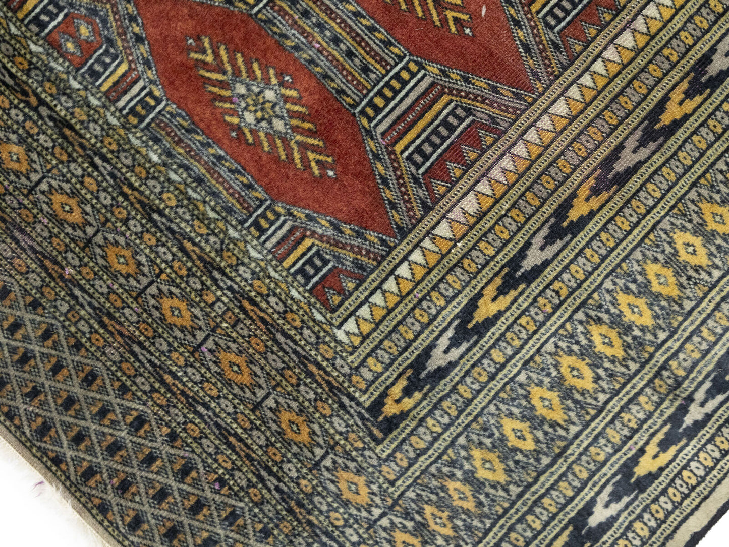 Hand-Knotted Oriental Rug Muted Colors Floral