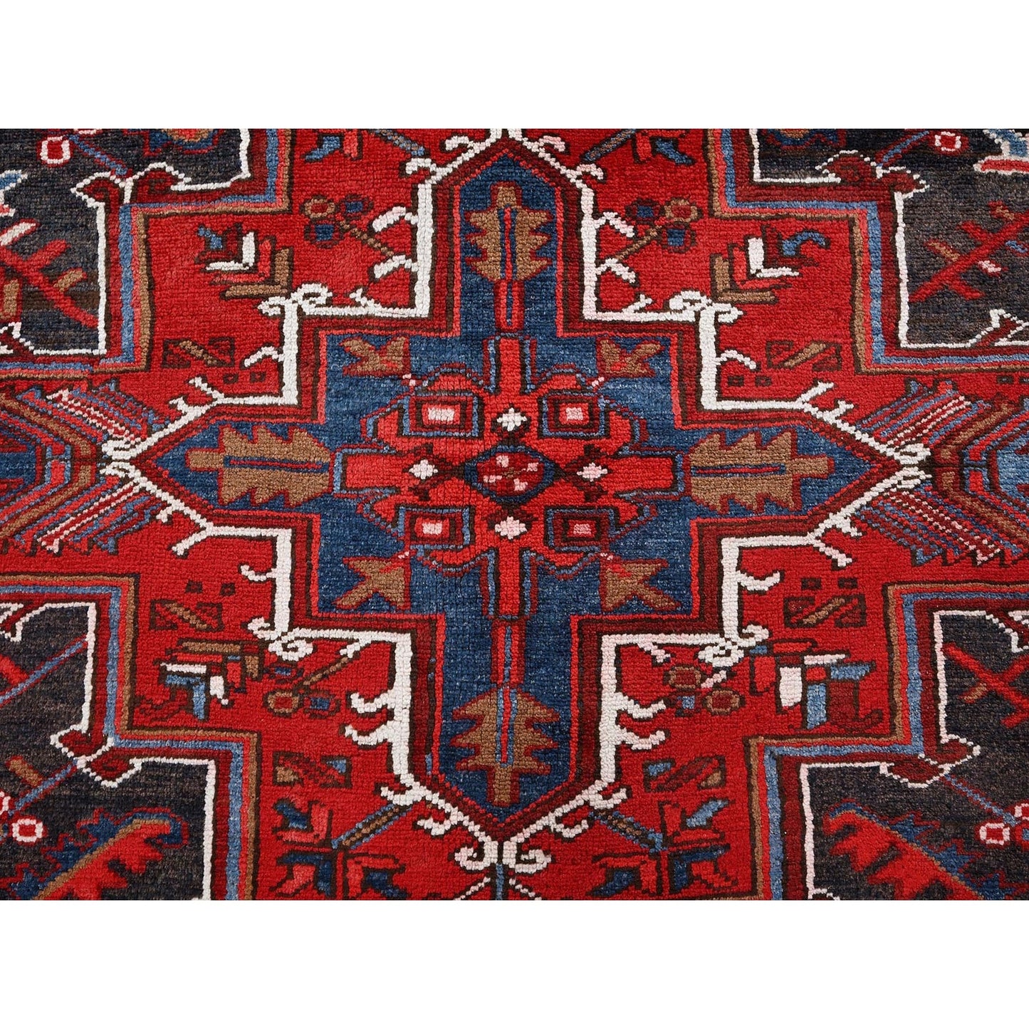 7'9"X10' Scarlet Red Vintage Zoroastrian Heris Wool Hand Knotted Clean Rug