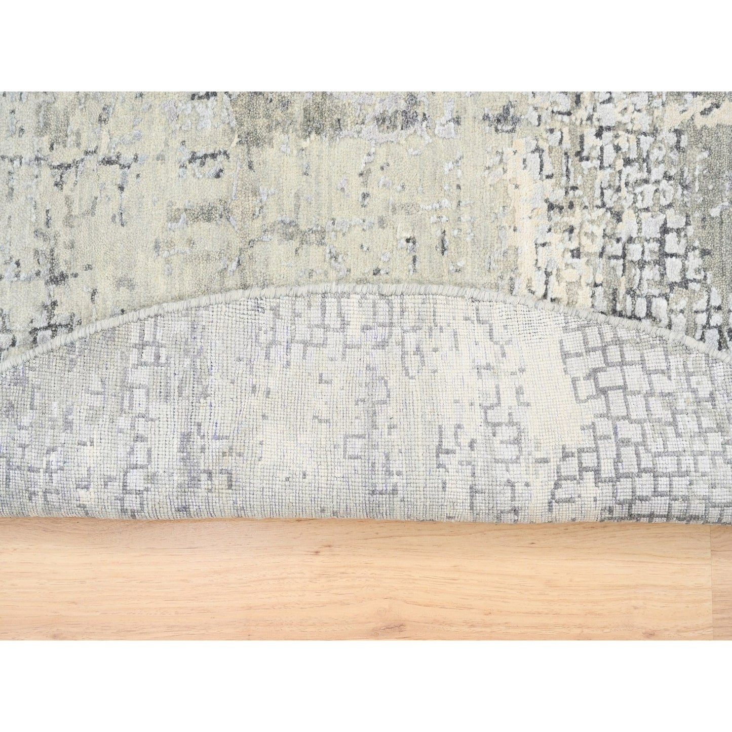 5'10"X5'10" Round Wool-Silk Abstract With Mosaic Design Hand Knotted Rug