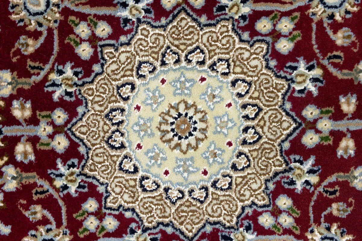 3X12 Ft Indo-Nain Red Floral Wool Oriental Runner