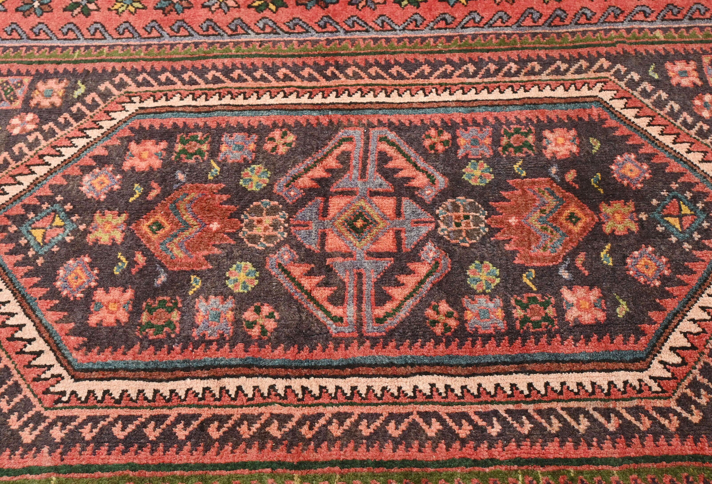Handmade Vintage Traditional Oriental Rug Floral
