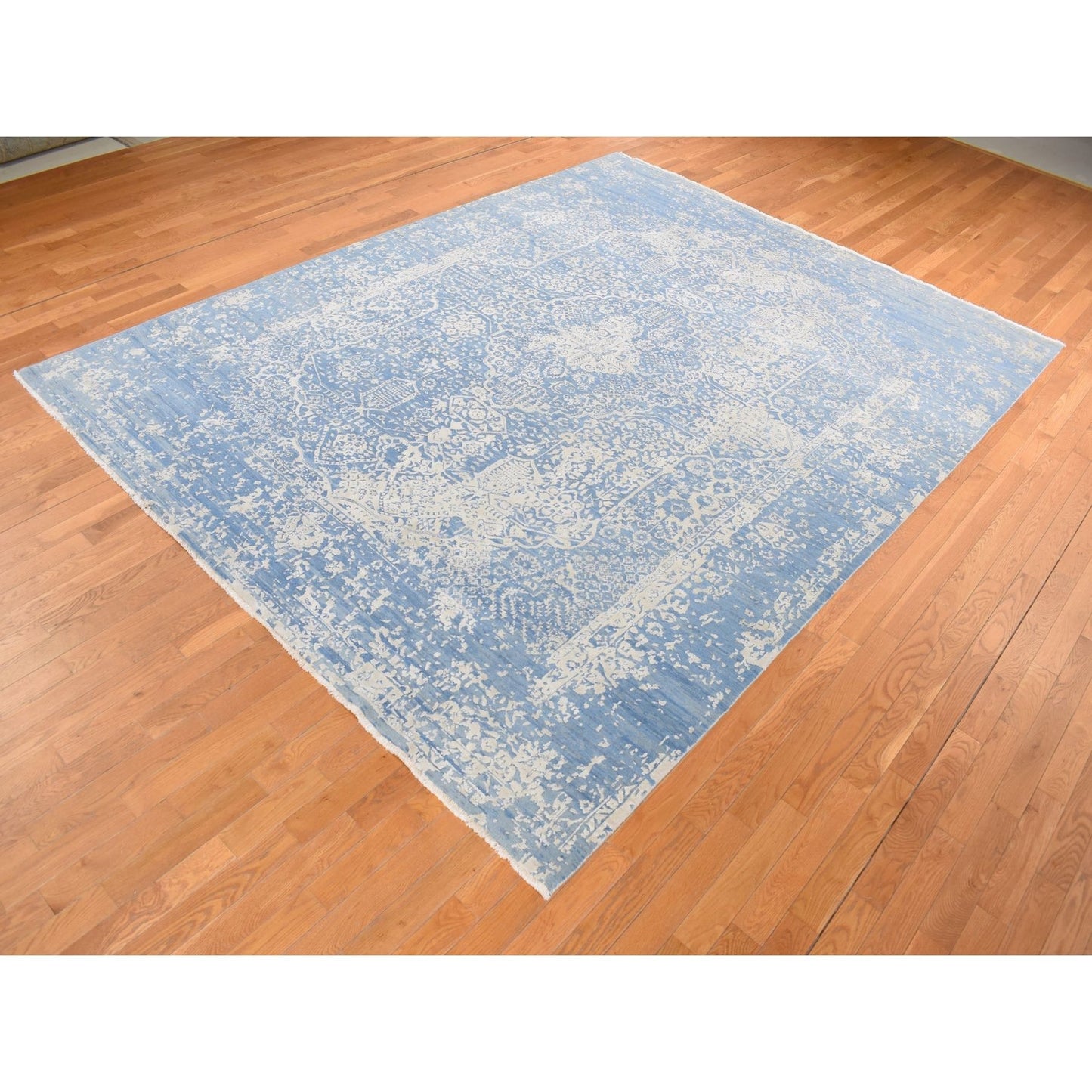 9'2"X12'1" Blue Broken Zoroastrian Design Wool And Silk Hand Knotted Rug