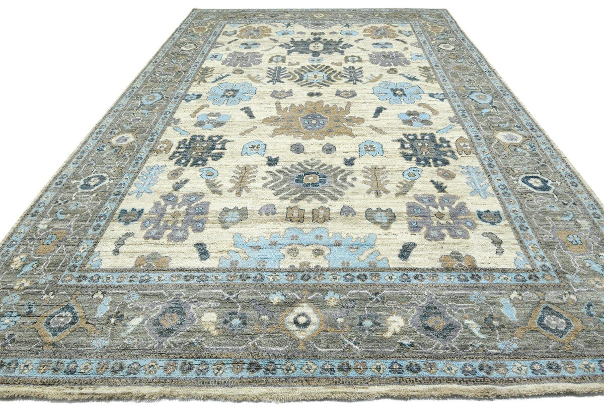 Vintage-Style Peshawar Oushak Oriental Rug Floral