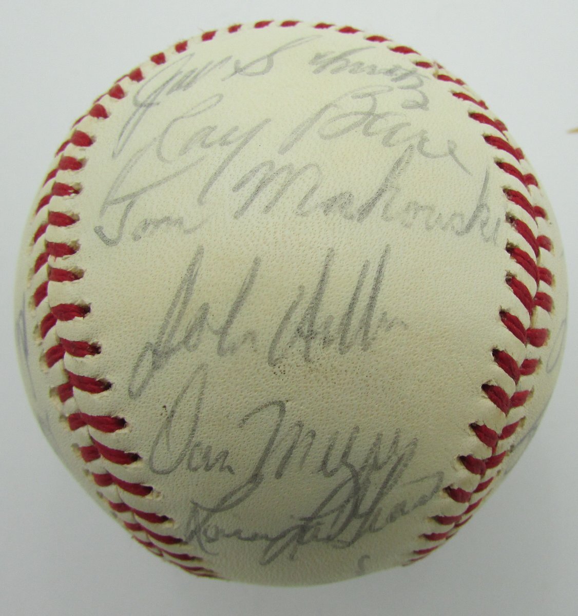 1975 Detroit Tigers Team Signed By 26 Oal