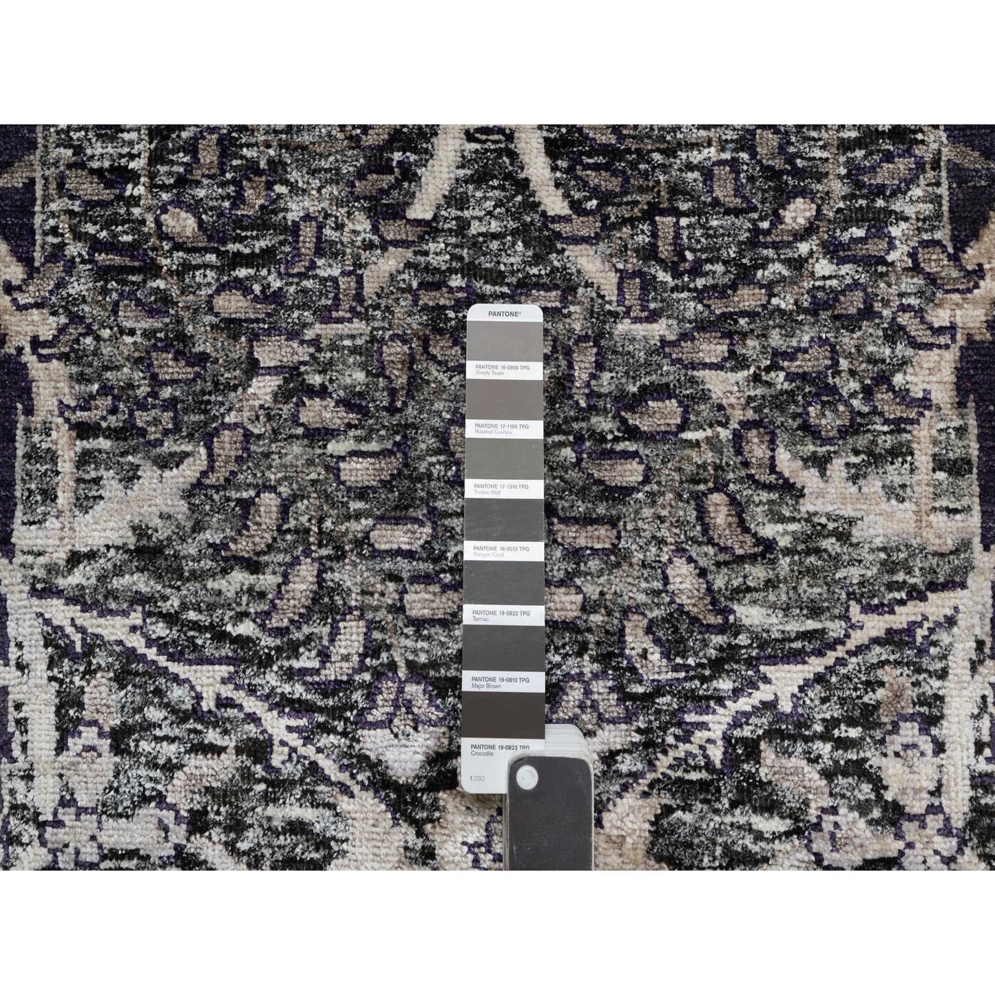 10'X10' Brown Wool And Silk Hand Knotted Sickle Leaf Round Oriental Rug