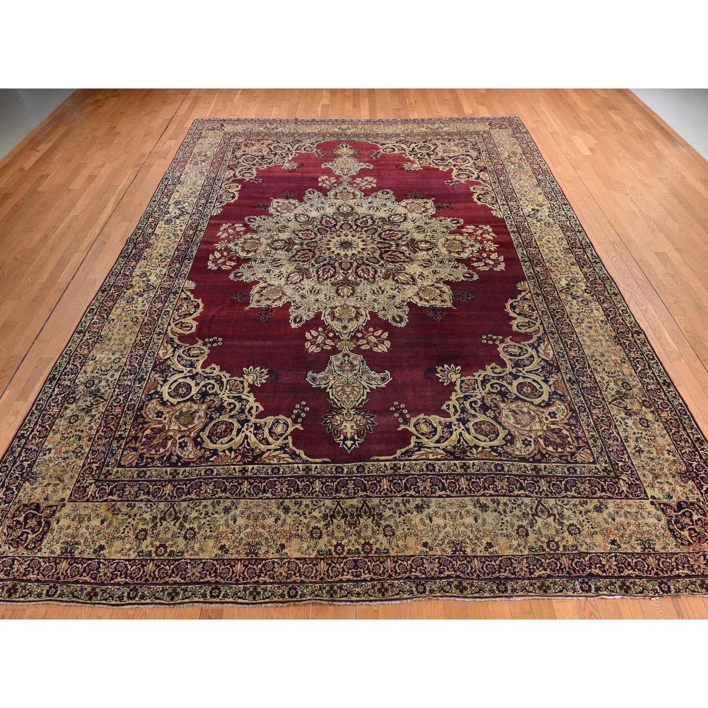10'10"X15'3" Red Antique Zoroastrian Flower Design Wool Hand Knotted Rug