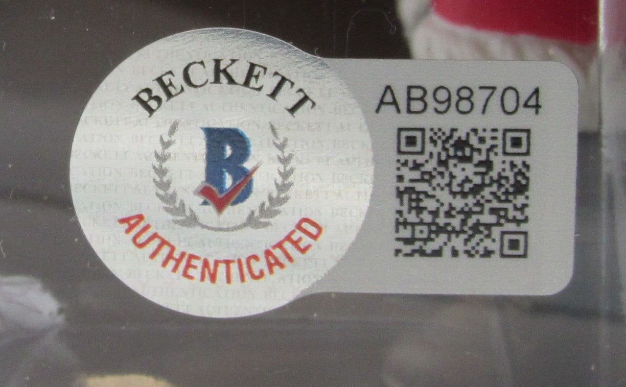 Chevy Chase Signed/Auto Funko Pop! #242 "Christmas Vacation" Beckett 189755