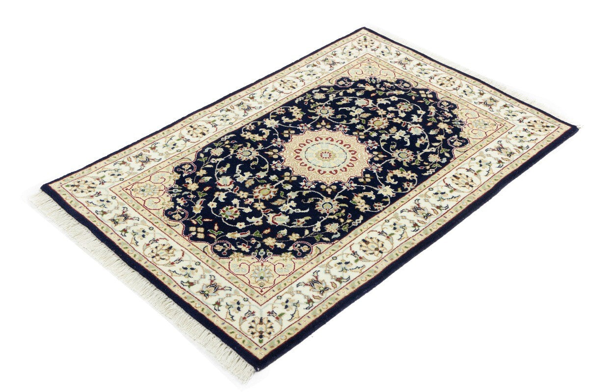Indo-Nain Oriental Rug Floral Medallion Bedroom