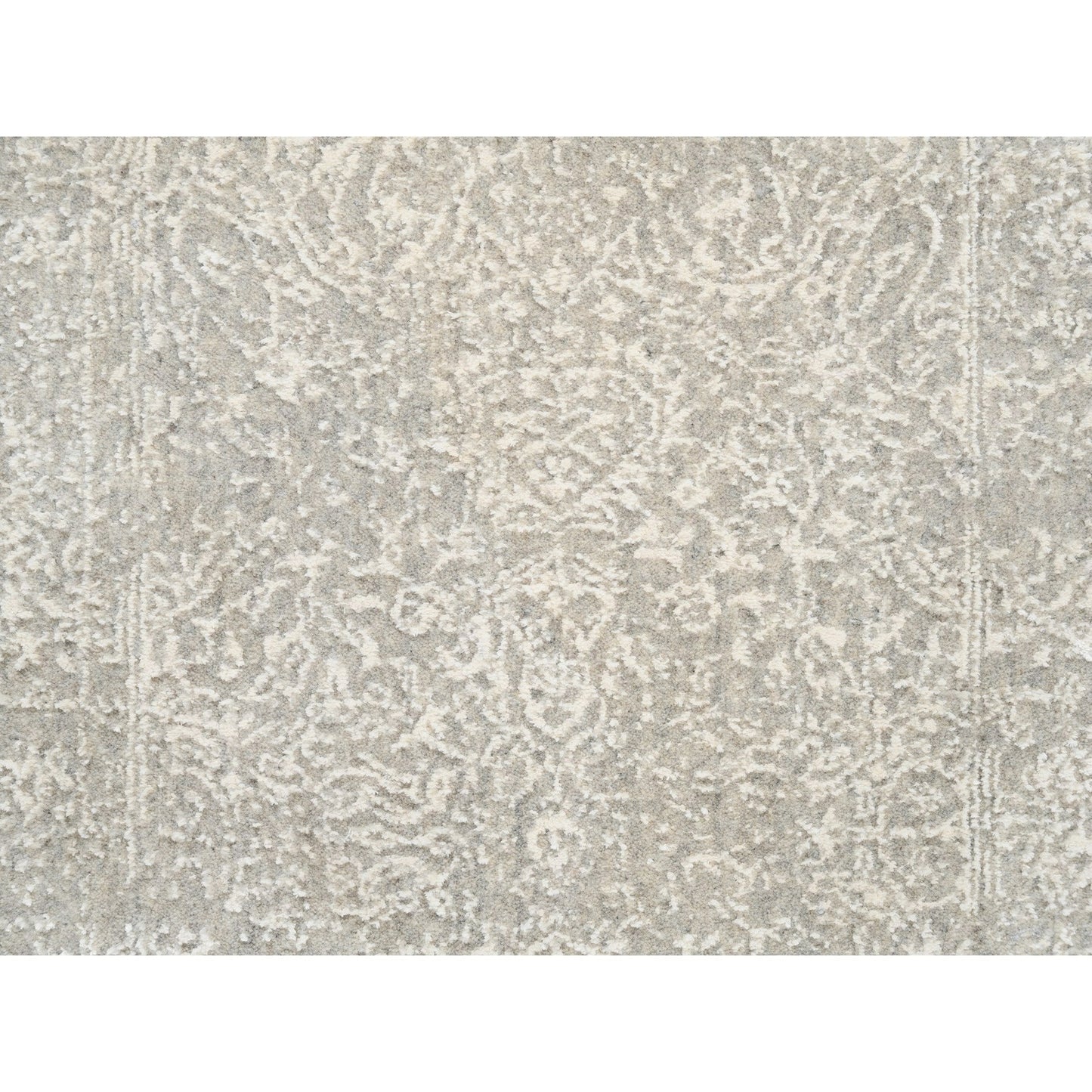 2'5"X7'10" Beige Fine Jacquard Wool And Silk Hand Loomed Runner Rug