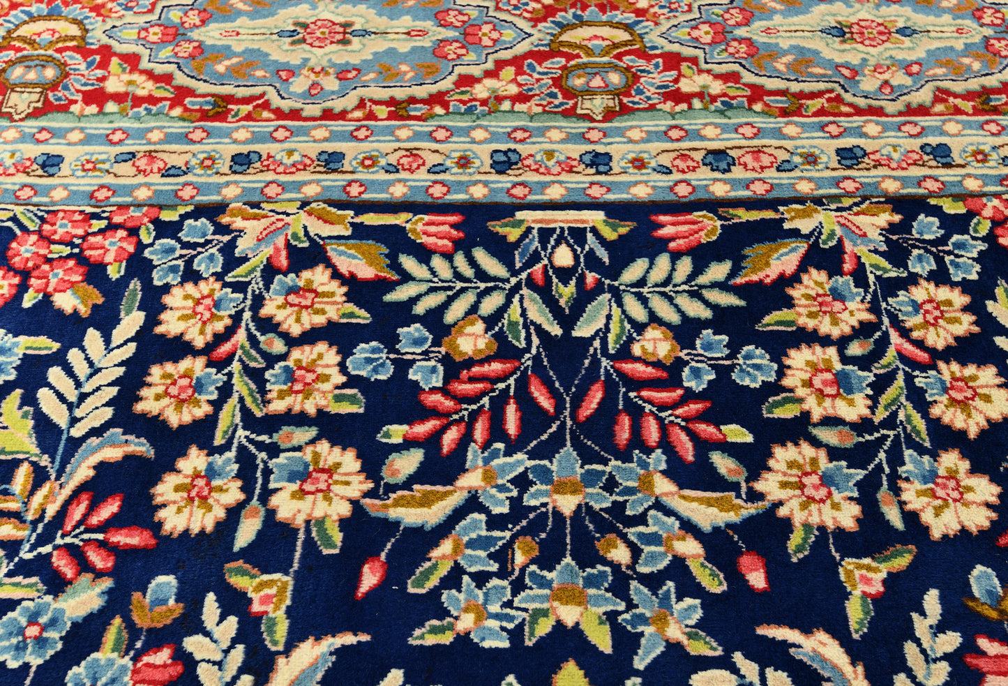 Hand-Knotted Vintage Classic Floral Oriental Rug