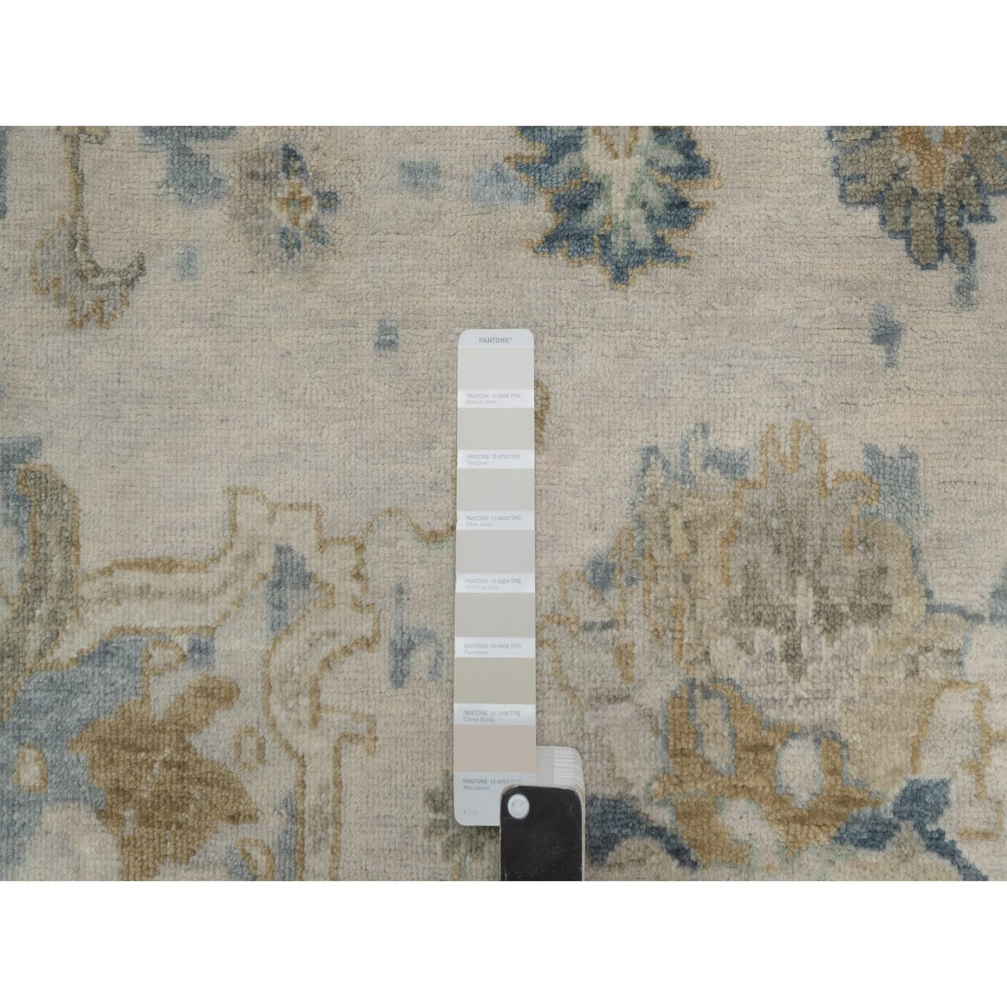 9'2"X12' Ivory Broken Pattern With Oushak Design Hand Knotted Wool Rug