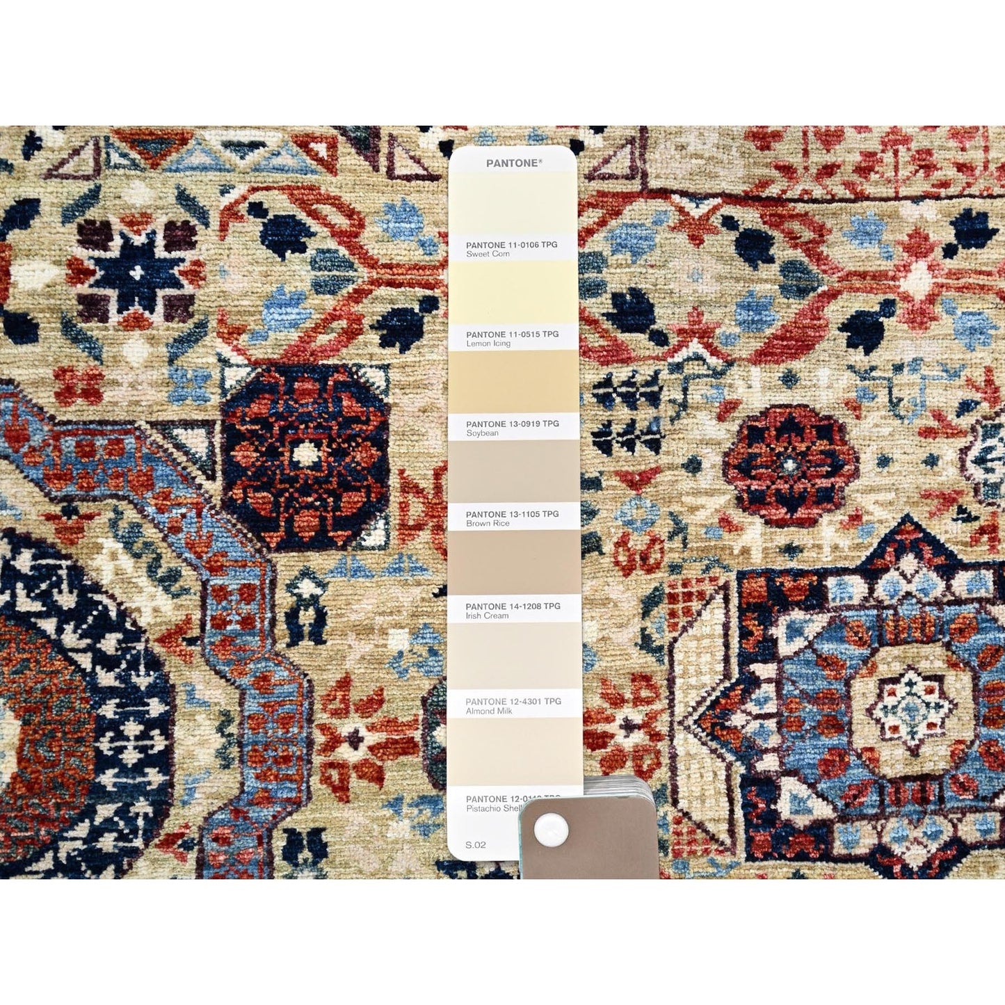5'10"X8'10" Ecru Brown Soft Wool Hand Knotted Dynasty Design 200 Kpsi Rug