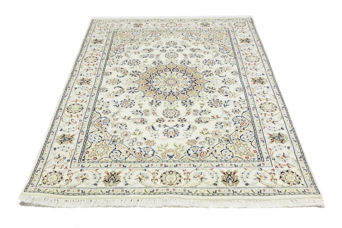 Hand-Knotted Floral Indo-Nain Rug Traditional