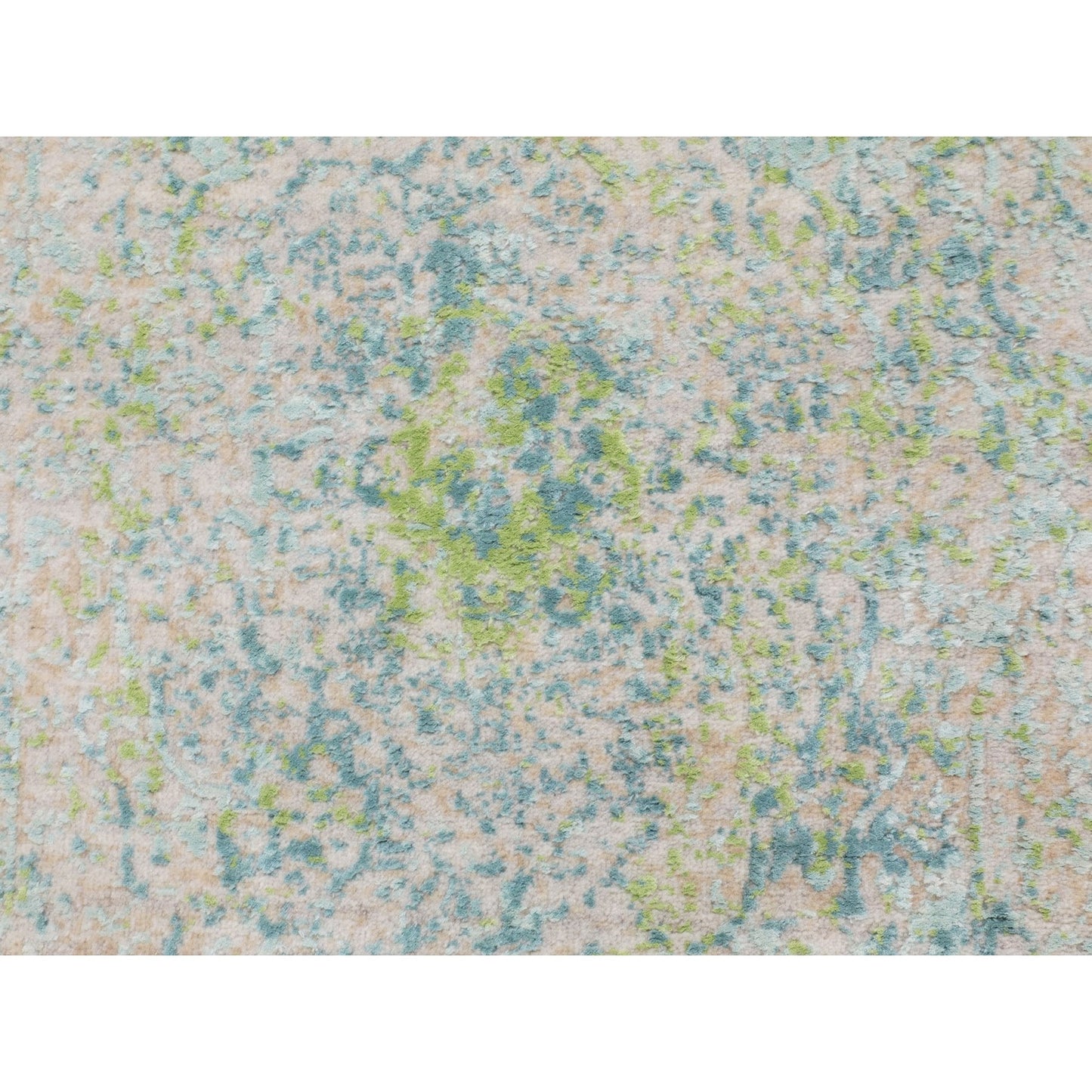 3'X5' Ivory Touch Of Green Pure Silk With Textured Wool Hand Knotted Rug