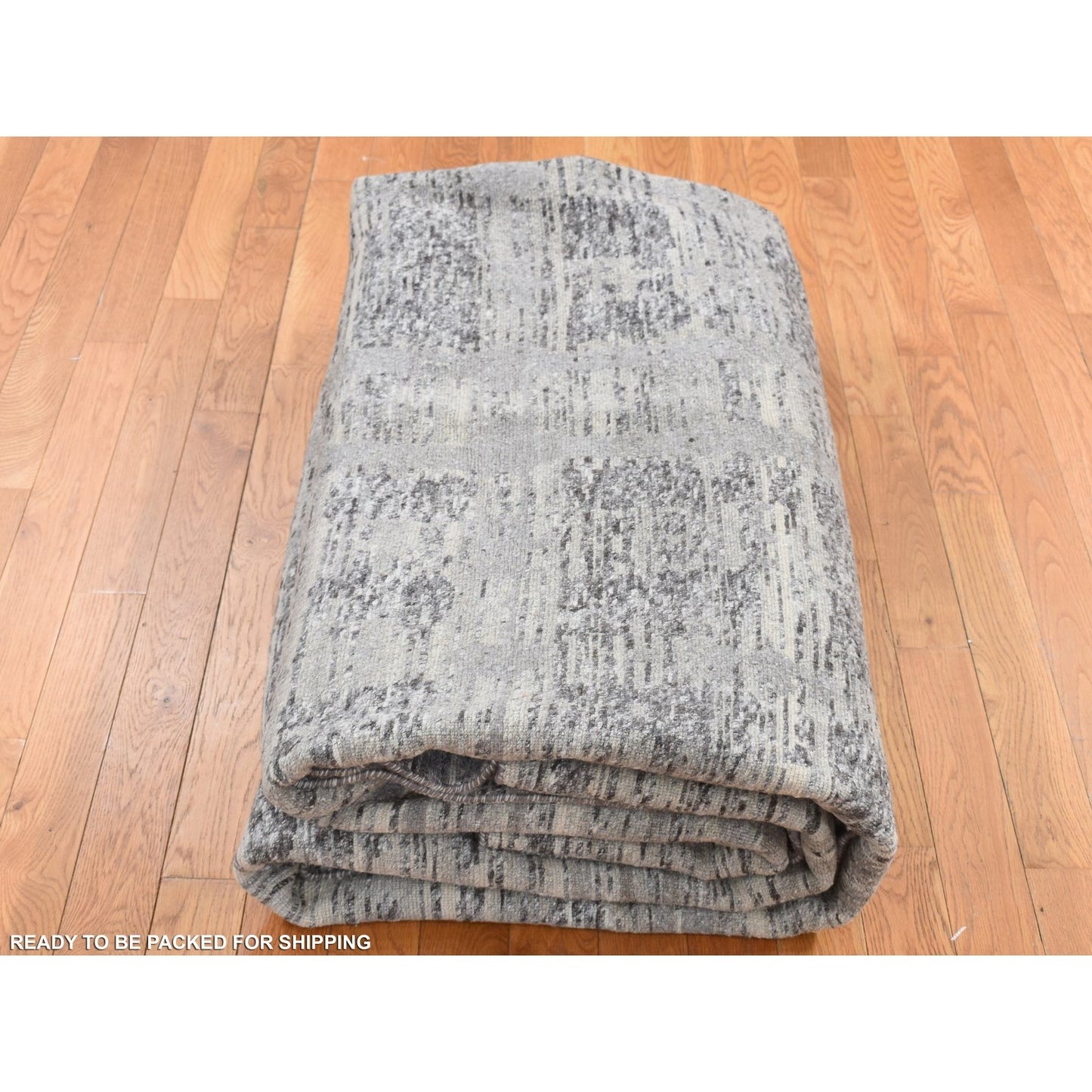 10'1"X10'1" Gray Natural Wool Modern Design Hand Knotted Square Rug