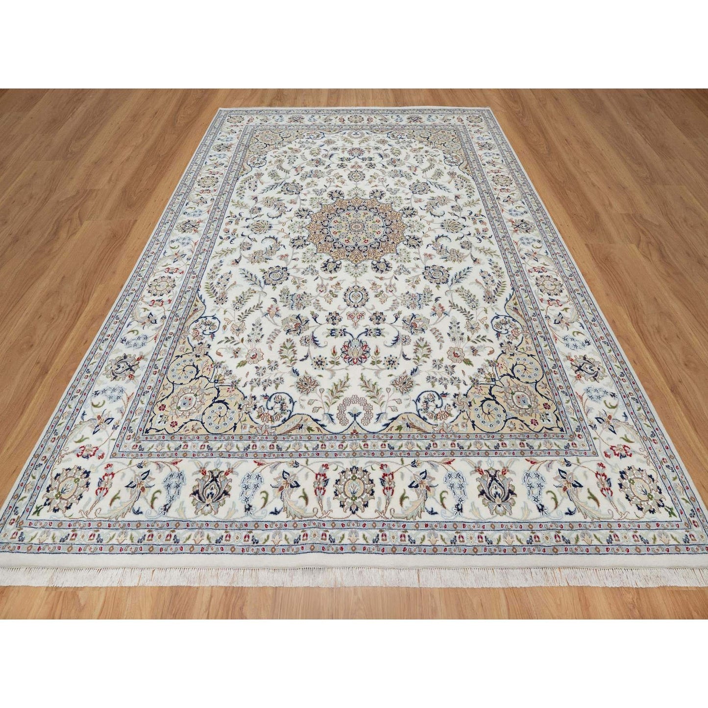 8'10"X12'4" White Nain With Flower Design Hand Knotted Wool And Silk Rug