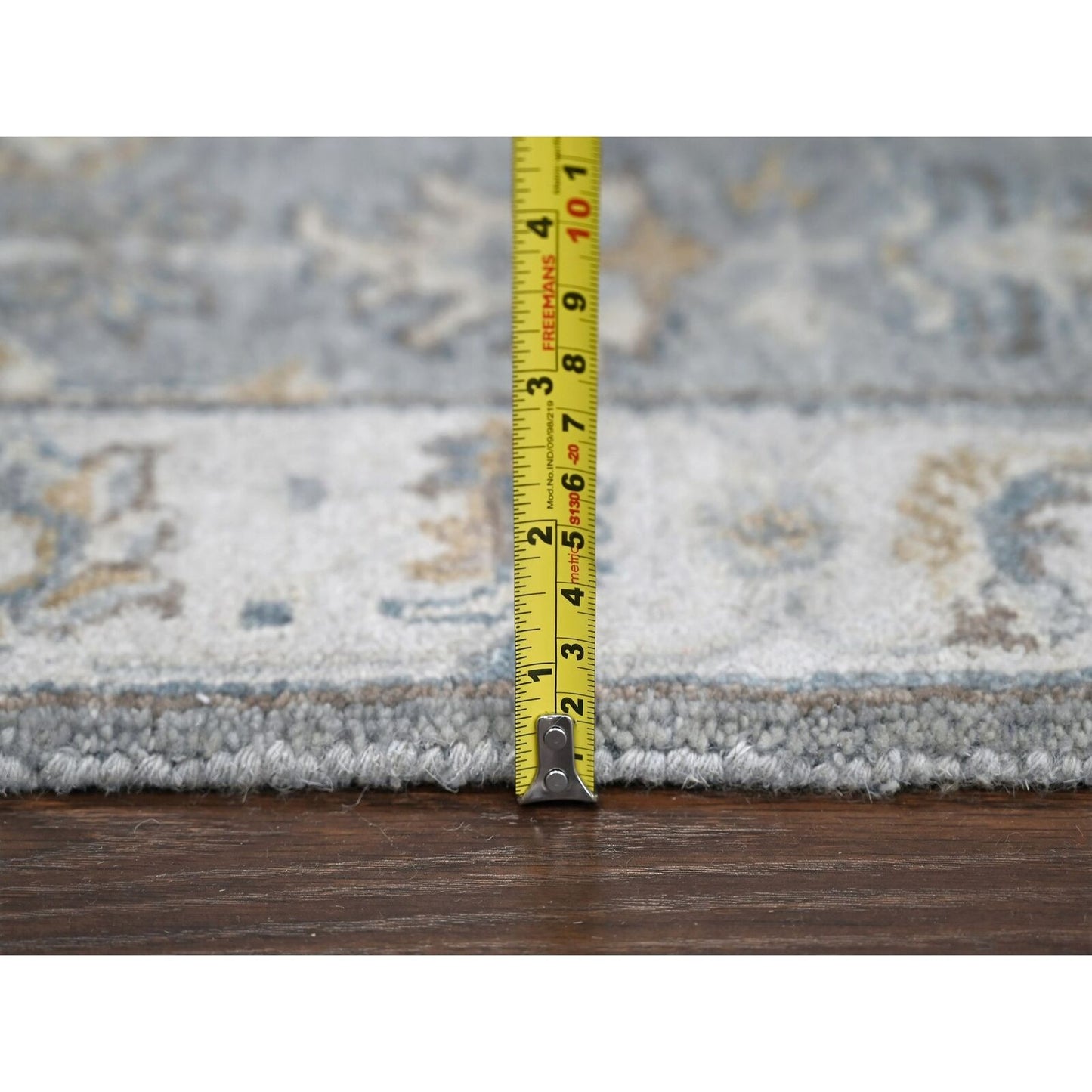 2'7"X9'9" Cloud Gray Pure Wool Karjihooz Design, Hand Knotted Runner Rug