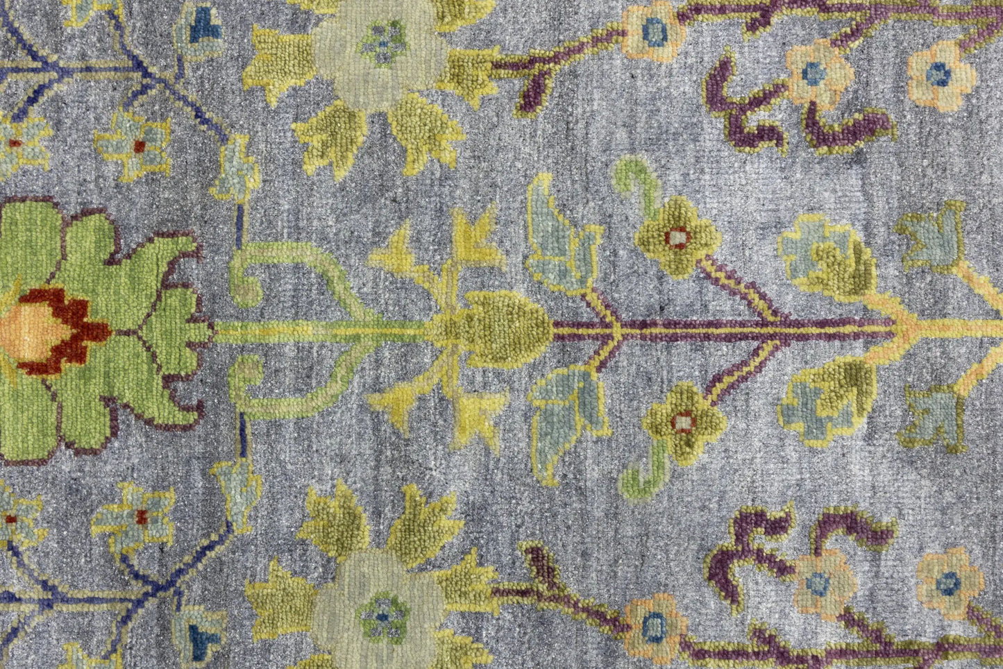 Hand-Knotted Round Oriental Rug Floral Osh Chobi