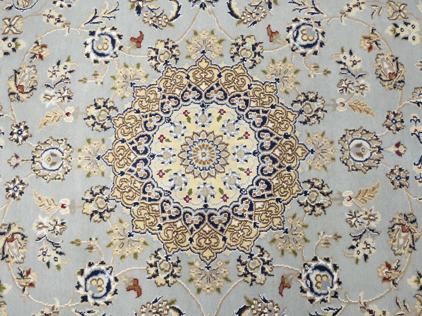 Wool Silk Indo-Nain Blue Gray 5X7 Ft Oriental Rug