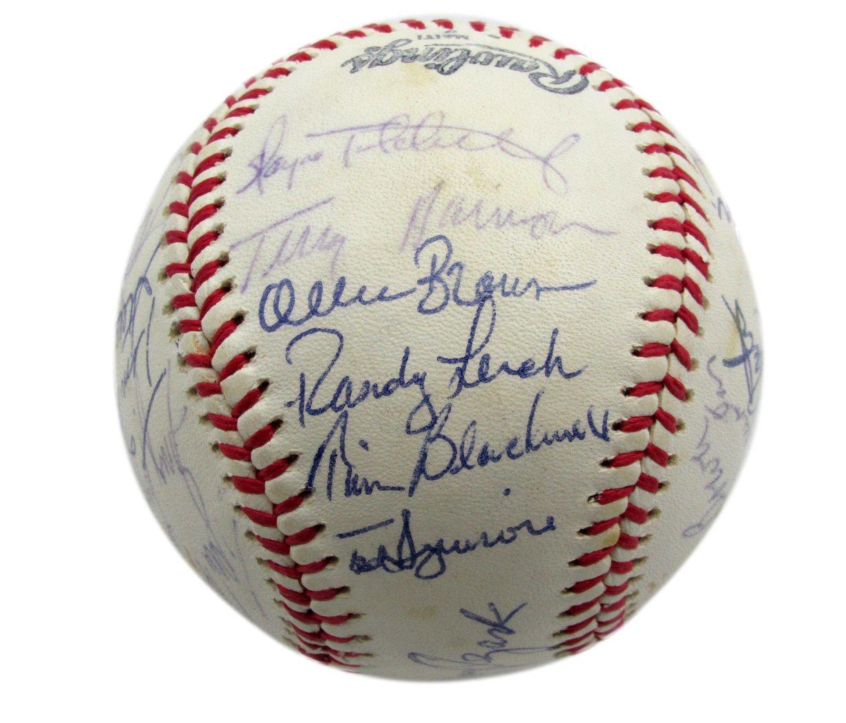 1977 Phillies Team Signed By 25 Onl Baseball
