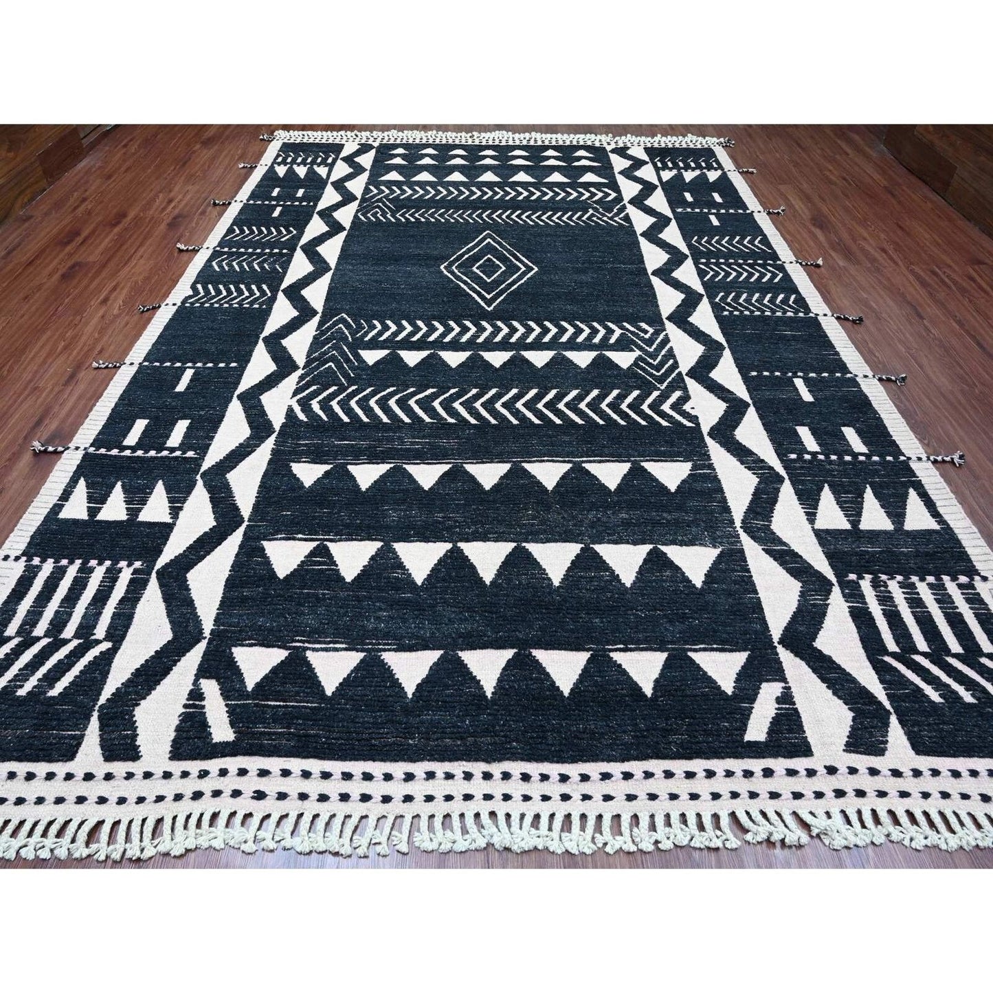 9'4"X12'10" Black Hand Knotted Moroccan Weave Ethnic Design Soft Wool Rug