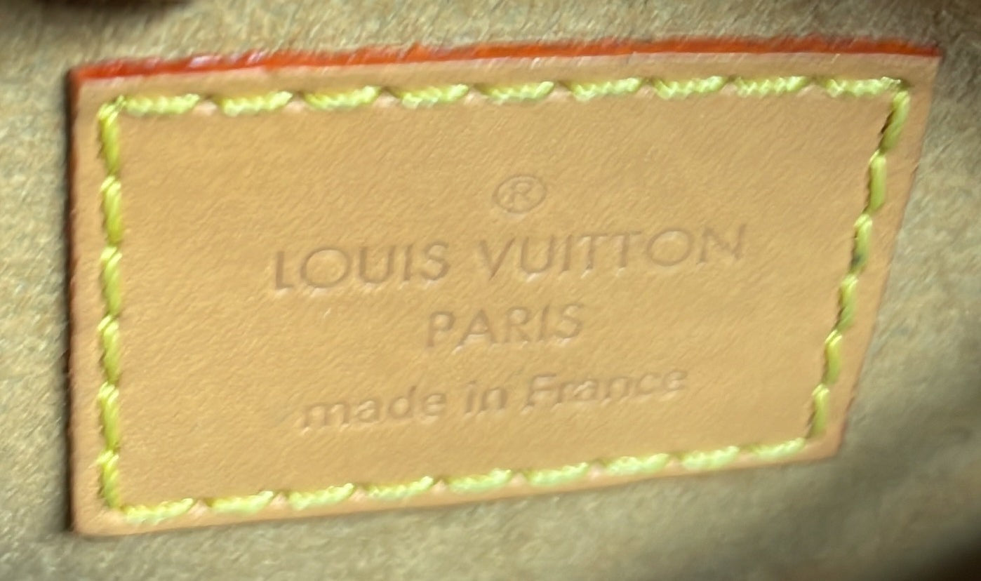Louis Vuitton Loop Handbag Monogram Canvas