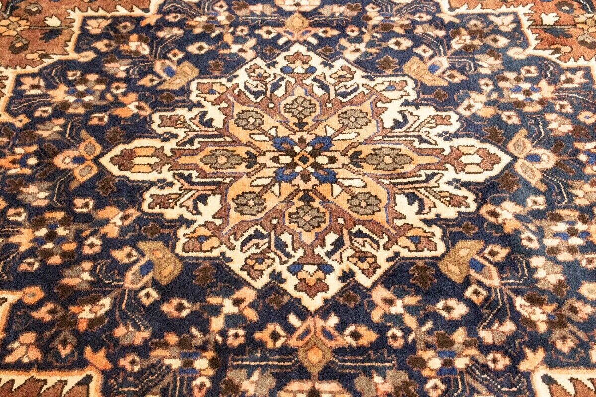 Handmade Vintage Floral Wool Oriental Rug Living