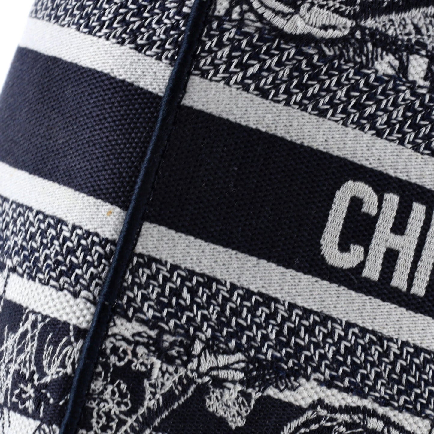 Christian Dior Lady D-Lite Bag Embroidered Canvas Medium