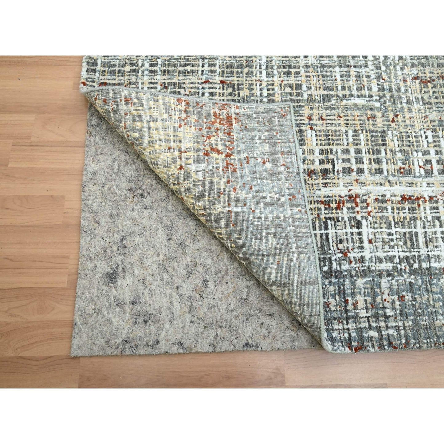 9'X12'3" Anchor Gray With Beige Abstract Design All Wool Hand Knotted Rug