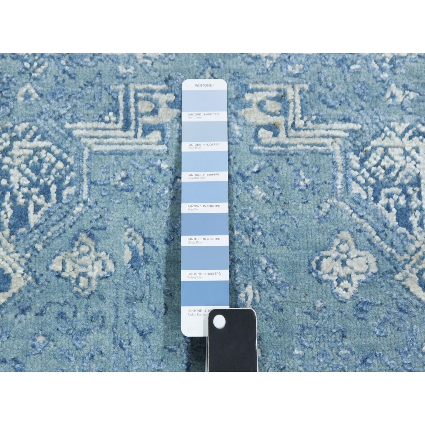10'2"X10'2" Blue, Hand Knotted Jewellery Design, Wool And Silk Square Rug