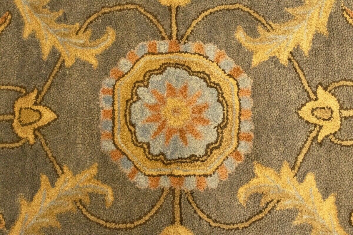 Hand-Tufted Oriental Rug Plush Modern Floral