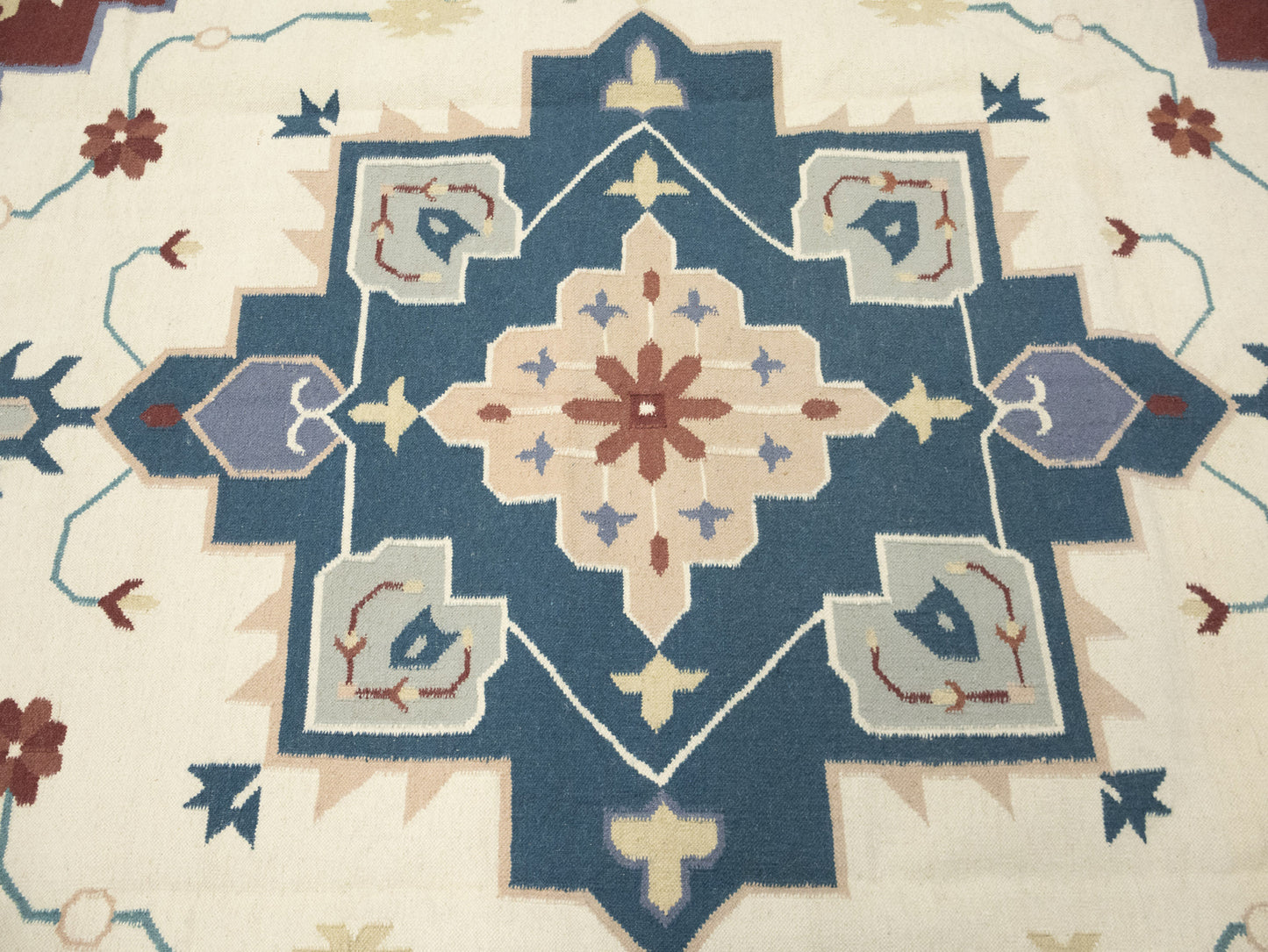 Reversible Hand-Hooked Dhurrie Oriental Rug