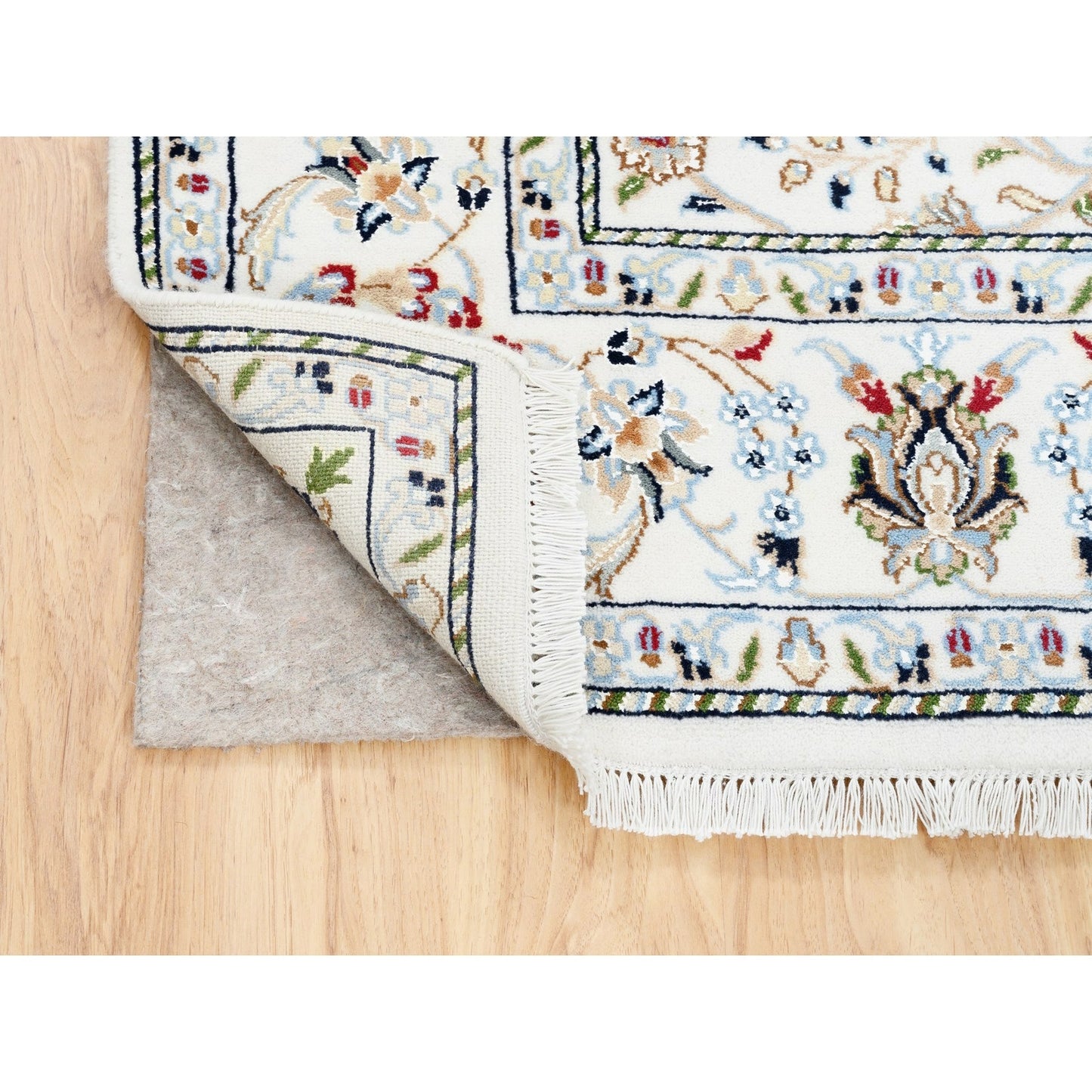 5'2"X5'2" All Over Design Square Wool&Silk 250 Kpsi Nain Hand Knotted Rug