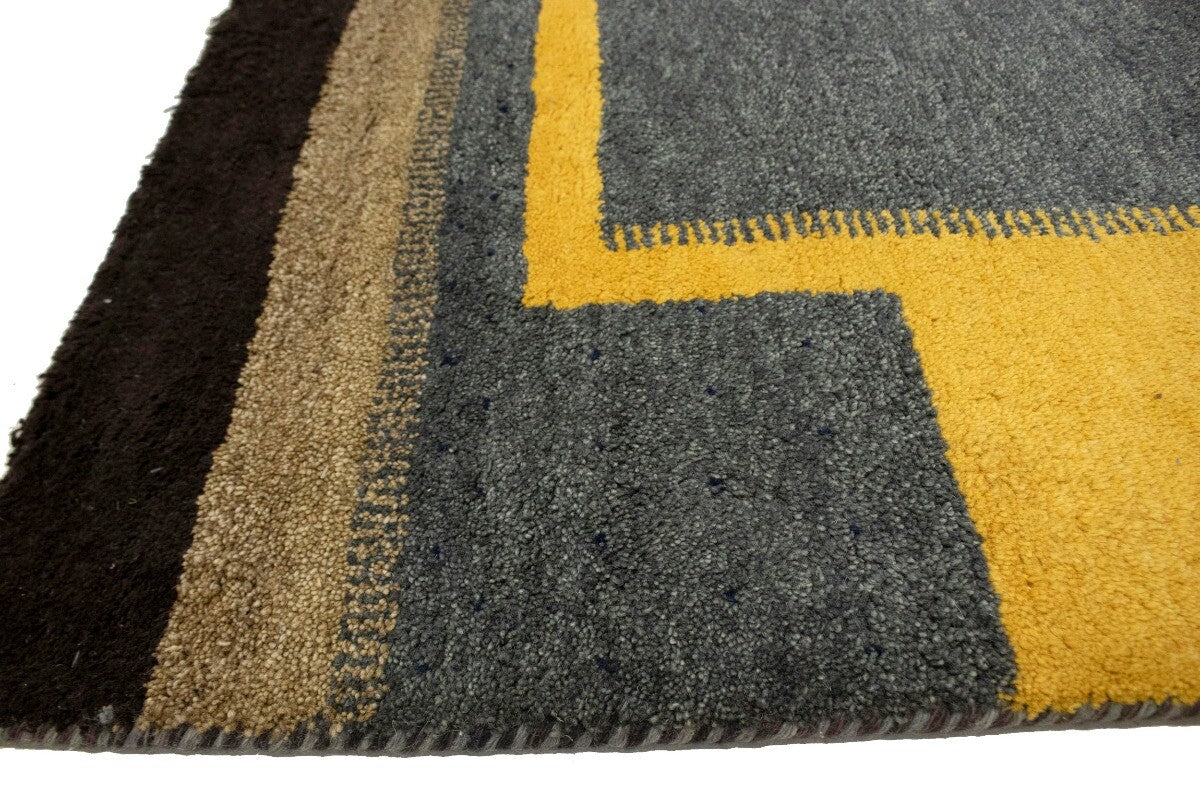 Handmade Indo-Gabbeh Oriental Rug Geometric