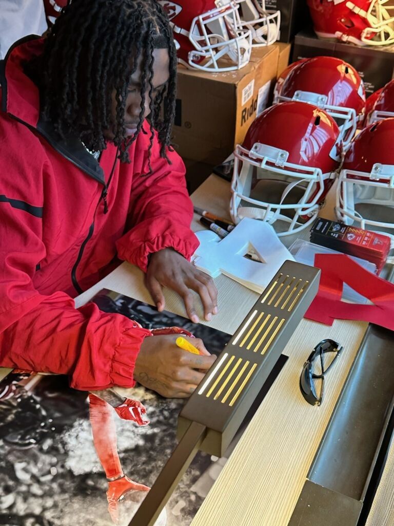 Rashee Rice Autographed 16X20 Photo Kansas City Chiefs Beckett 118600